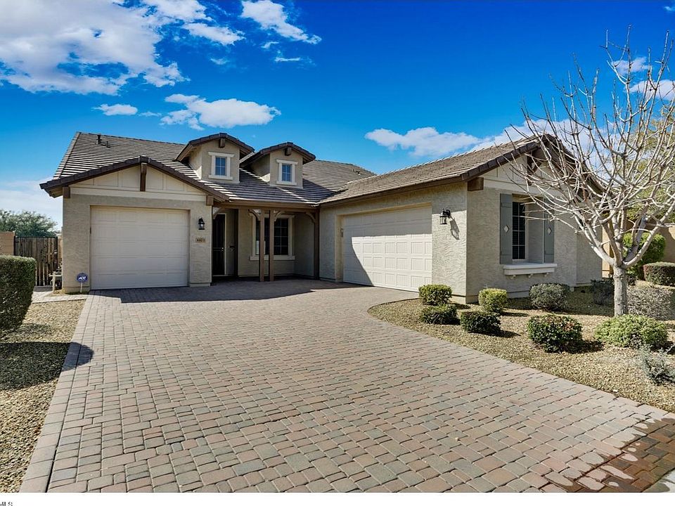 1st image of 4423 N 156th Dr