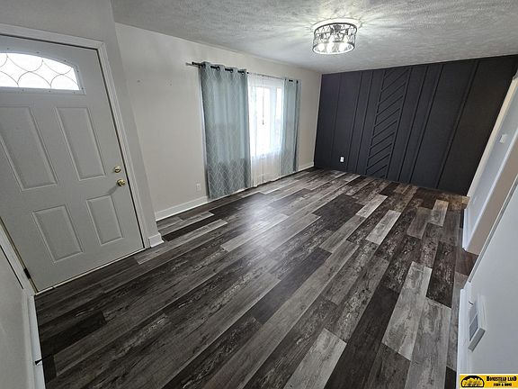 2nd image of 224 S 19th St