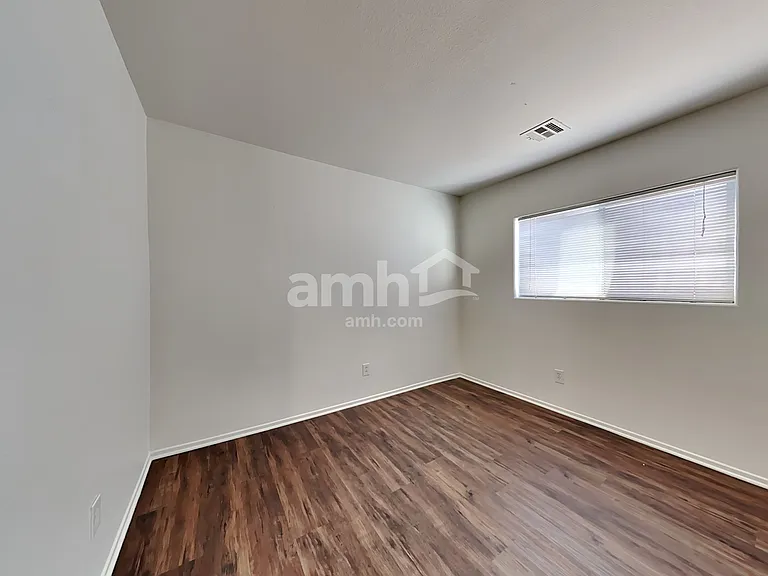 1139 Black Cherry St — Photo 16