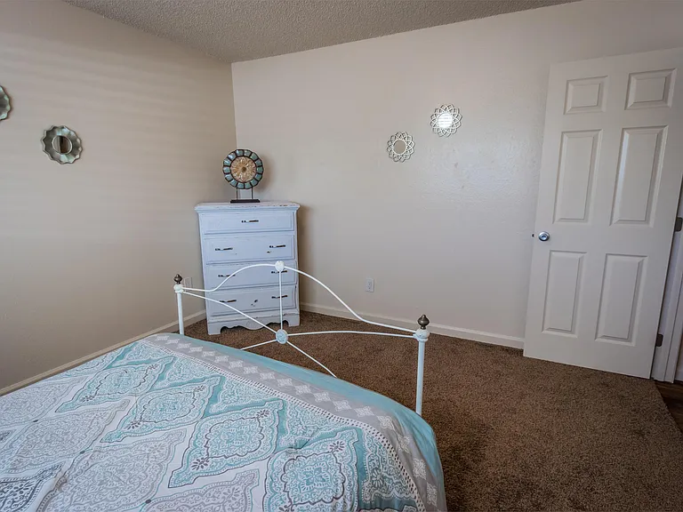 1210-1250 Kenny Dr — Photo 108