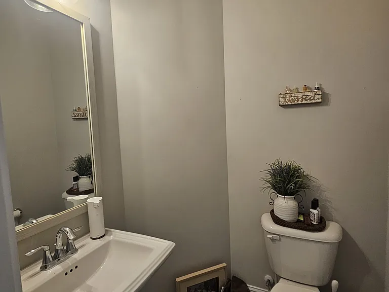 13 Brookhaven Dr — Photo 4