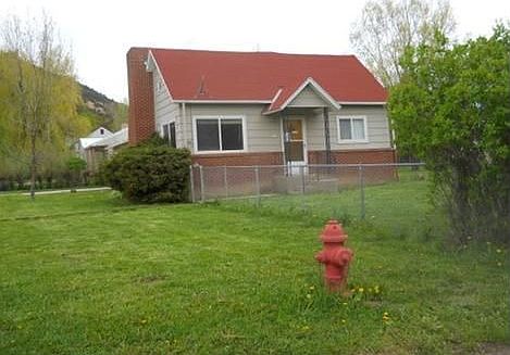 2nd image of 787 Hill St