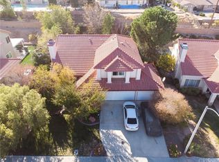 38647 Desert Flower Dr, Palmdale, CA 93551