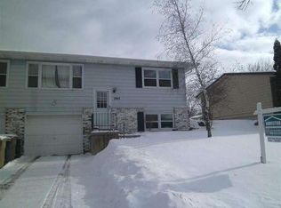 2915 Traceway Dr, Madison, WI 53713