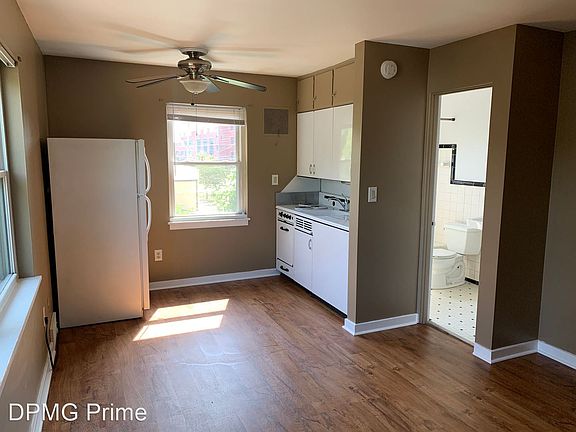 2nd image of 124 W South St APT 8