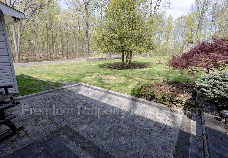 6197 Edwards Dr — Photo 39