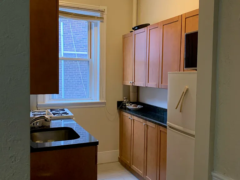 1197 Commonwealth Ave #4 — Photo 9