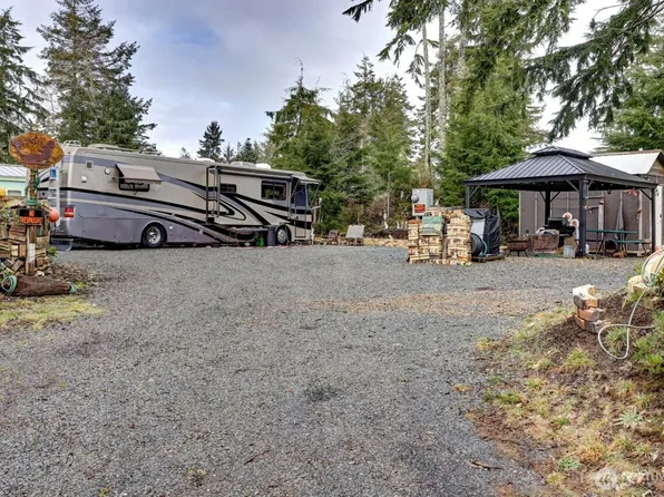 2916 217th Street, Ocean Park, WA 98640