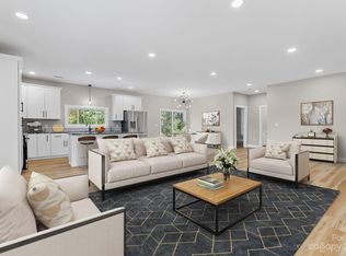 54 Poteat St, Fletcher, NC 28732