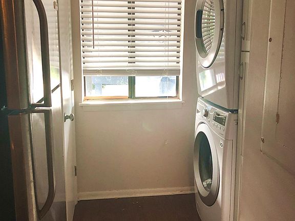 Washer & Dryer in unit