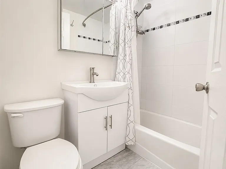 112 W 71st St #2 — Photo 6