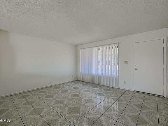 3rd image of 3020 N 87th Ave