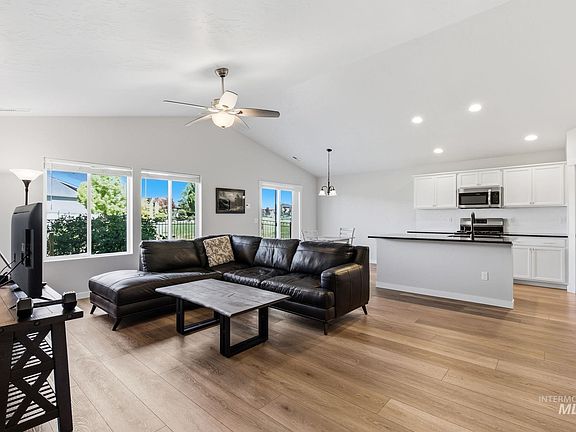4th image of 5934 W Hamm Ln