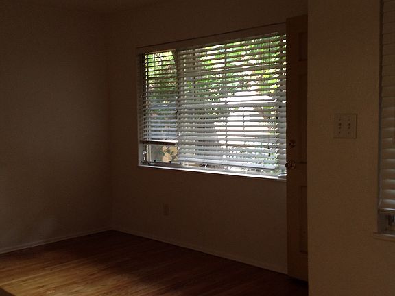 5th image of 3949 Kansas St APT 16