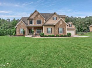 41 Magnolia Place Dr, Senoia, GA 30276