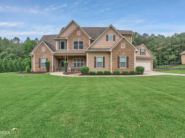 41 Magnolia Place Dr, Senoia, GA 30276