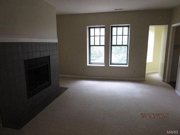 2nd image of 5501 Waterman Blvd #2E