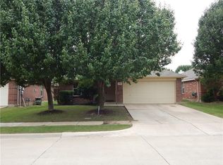 5128 Persimmon Ct, Fort Worth, TX 76244