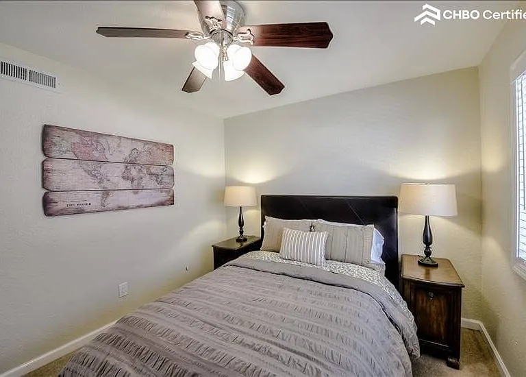 3911 Hills Ct — Photo 21