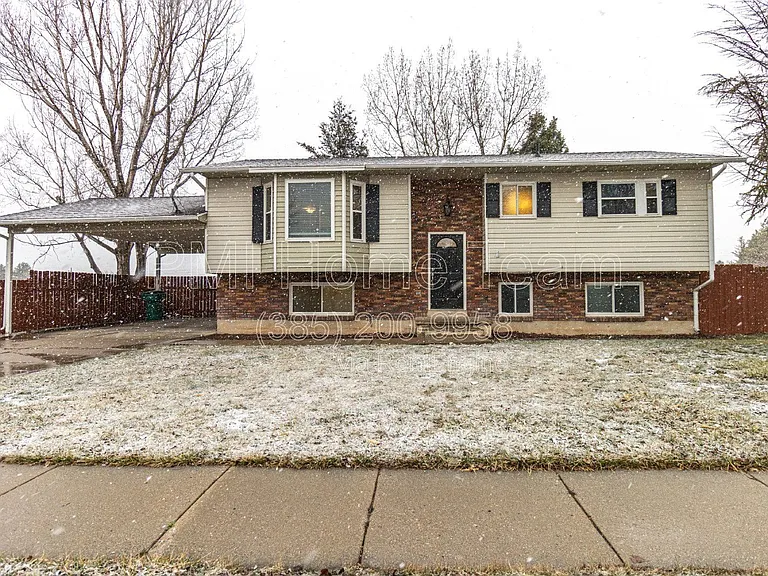 2205 N 1100 W — Photo 1