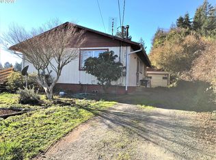 1267 S 11th St, Coos Bay, OR 97420