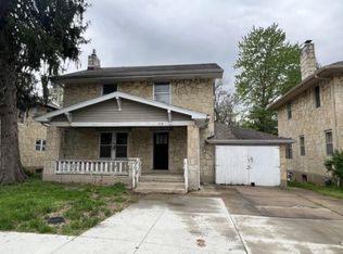 1218 E High St, Jefferson City, MO 65101