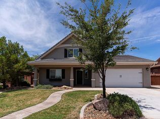 244 S Main St, Ivins, UT 84738