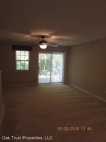 7946 Shadow Oak Dr — Photo 4