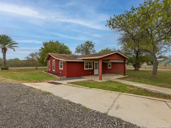 16097 Trawalter Rd, Atascosa, TX 78002