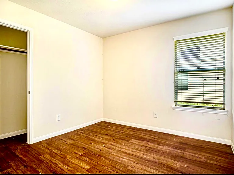 21606 Micheala Way — Photo 6