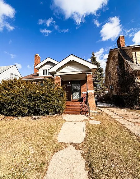 14600 Strathmoor St — Photo 1