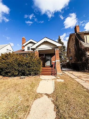 14600 Strathmoor St Photo 1