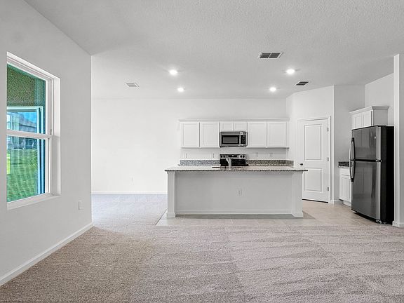 5th image of 2202 Raven Ridge Rd