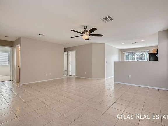 3rd image of 732 Moonlight Mesa Dr