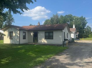 7001 Lower Hunters Trce, Louisville, KY 40258