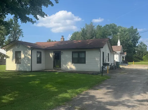 7001 Lower Hunters Trce, Louisville, KY 40258