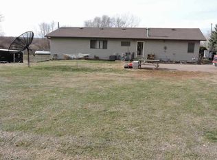 17438 Deer Hollow Dr, Sioux City, IA 51109