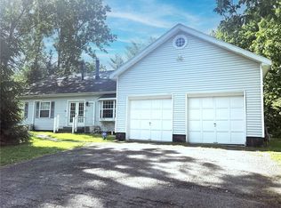 121 Birchwood Dr, Ithaca, NY 14850