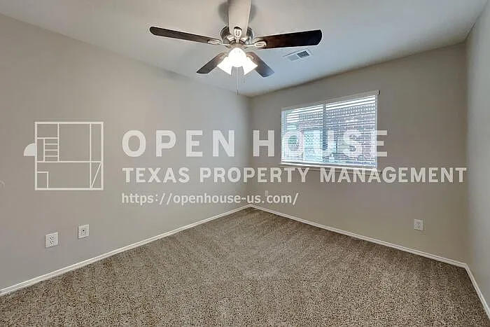 1327 Coppercrest Dr — Photo 14