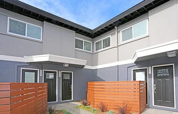 Stratus Apartments — Photo 3