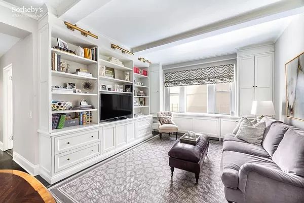 1st image of 139 E 66th St APT 1N