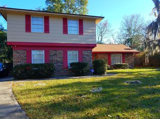 98 Vanderford Rd E, Orange Park, FL 32073