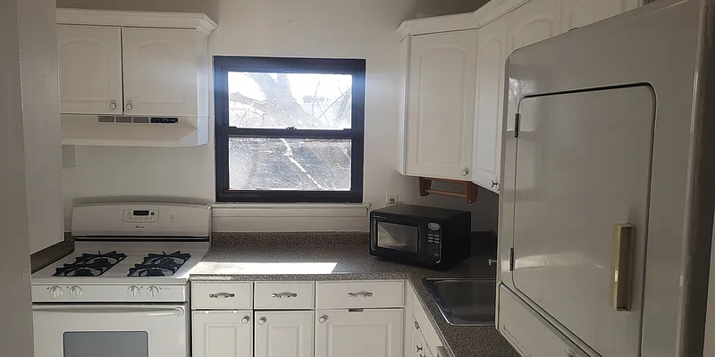 Rented by Brown Harris Stevens | media 3