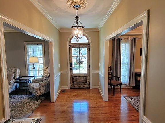 5th image of 80 Willow Cove Rd