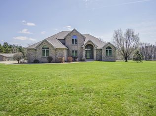 640 E Main St, Dewitt, MI 48820