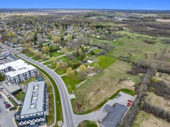 0 Rideau Ferry Rd, Perth, ON K7H 0H3