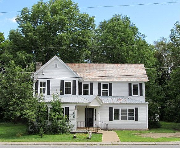 1st image of 12 Circle Ave