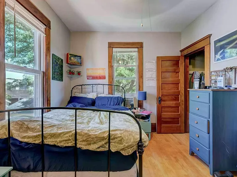 1227 Monroe St NE — Photo 12
