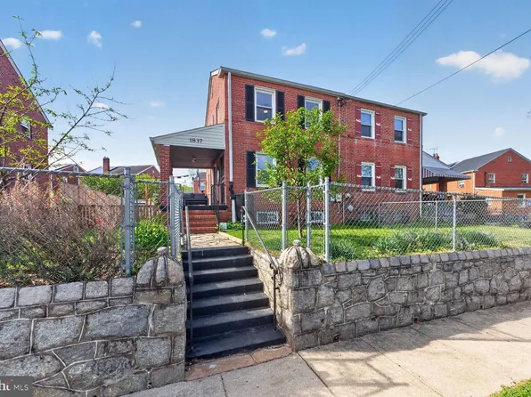 1837 T St SE, Washington, DC 20020