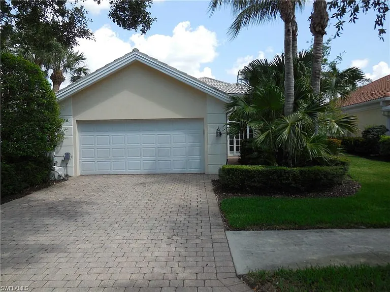 4456 Prescott Ln — Photo 3